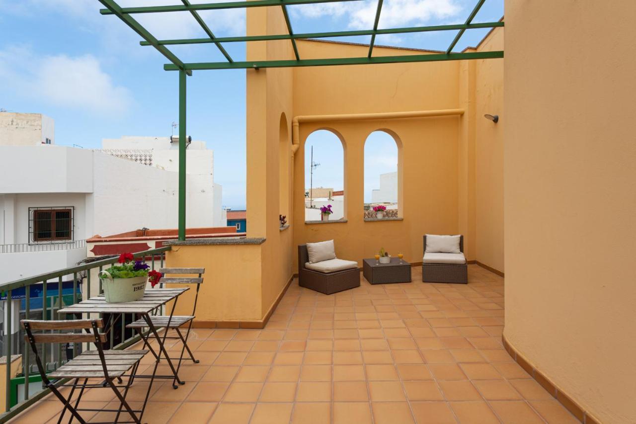 The Yellow House - Solarium - Climatized Pool Gáldar Dış mekan fotoğraf